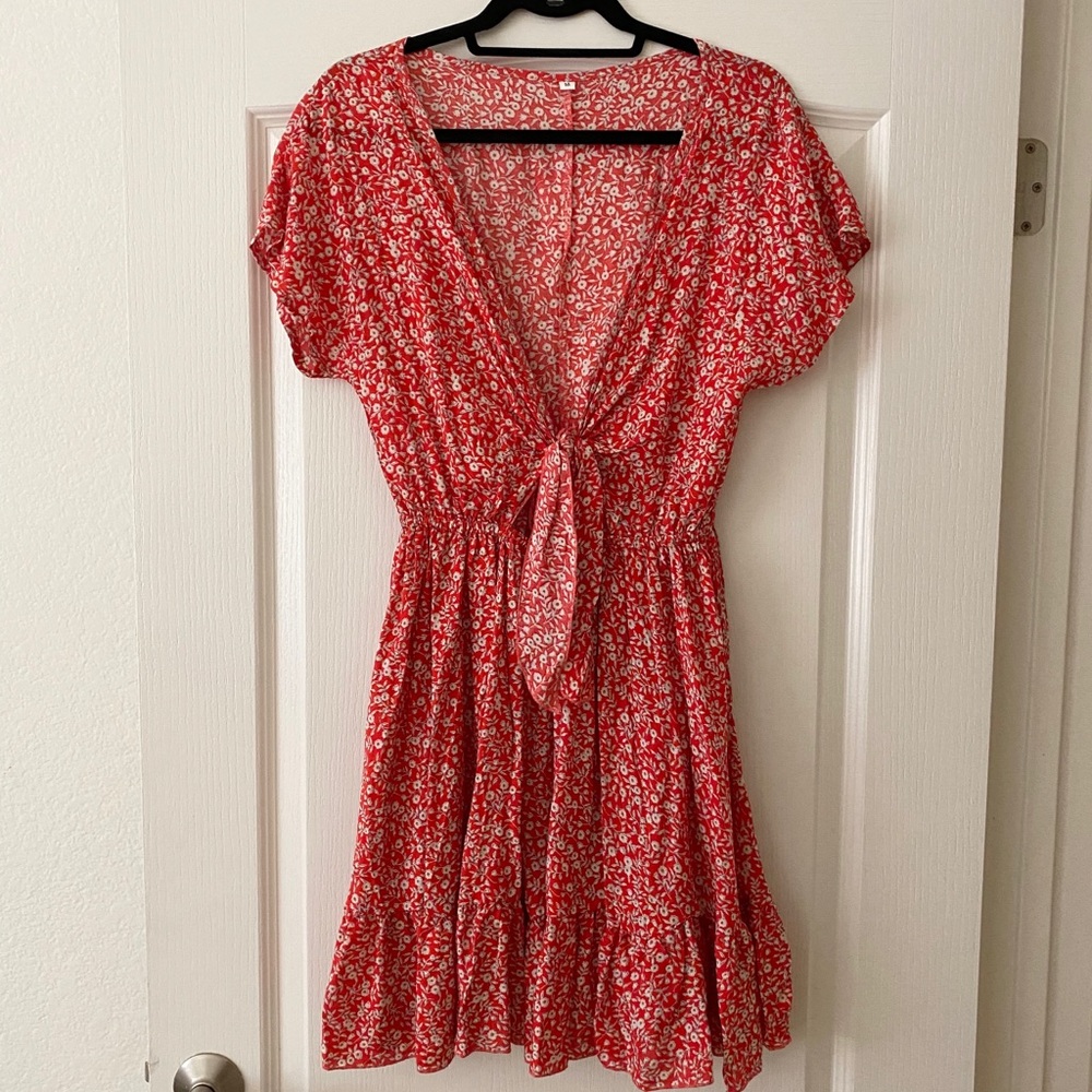 Women’s Floral Dress Short Sleeve Red Medium